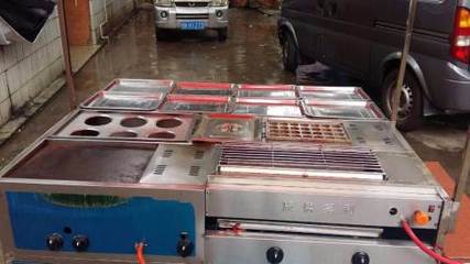 深圳布吉9成新三輪電動小吃車轉讓，附贈獨家小吃技術